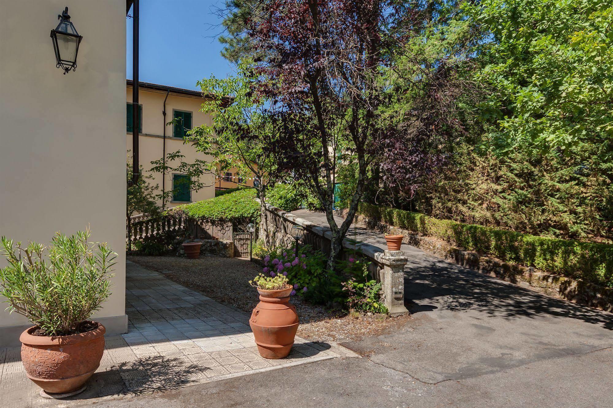 Giotto Park Hotel Бивильяно Экстерьер фото
